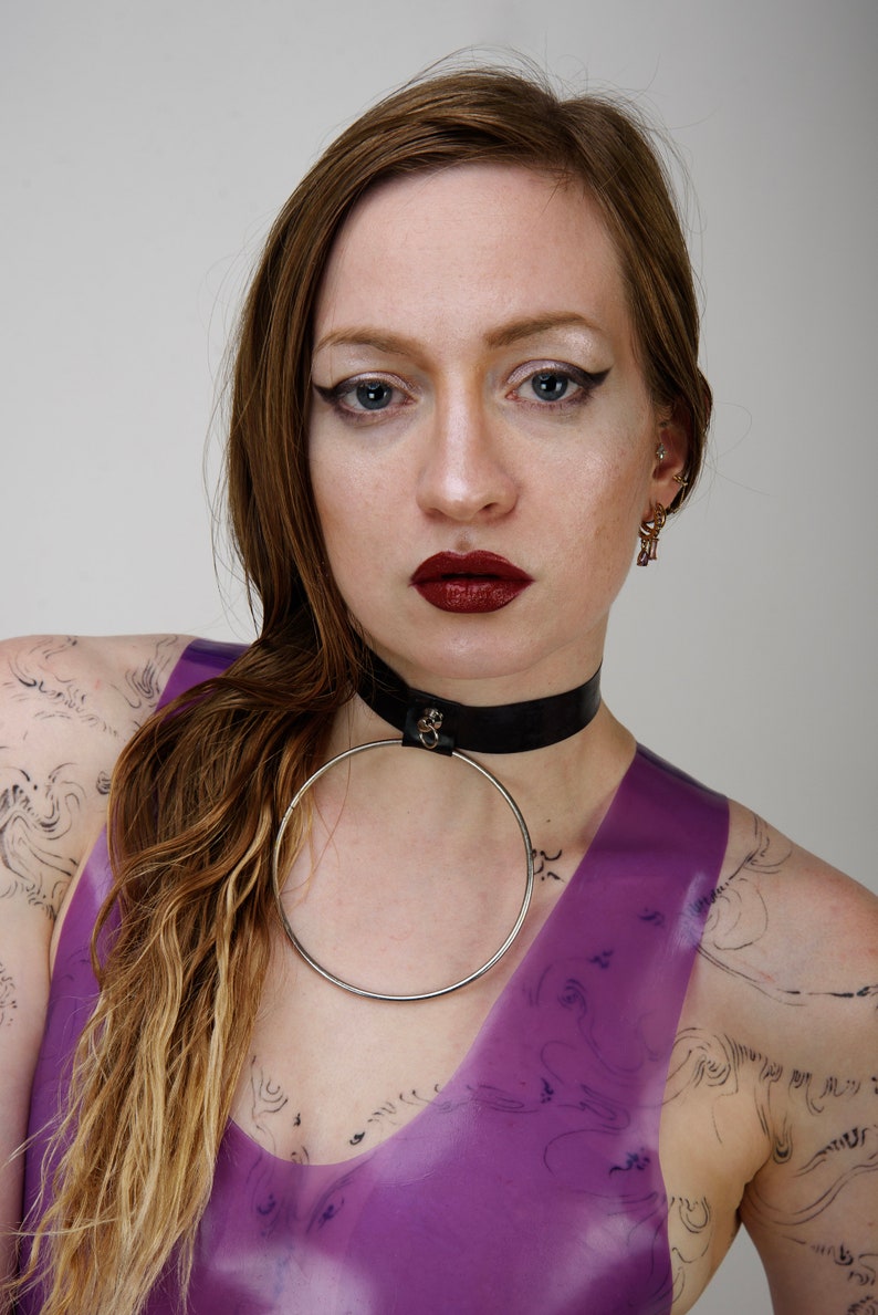 SYZYGY Latex Choker, Handmade Rubber Collar with O-Ring, Fetish Fashion image 3