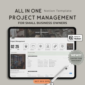 Könnte beinhalten: Ein digitales Tablet zeigt eine Projektmanagement-Vorlage für Kleinunternehmer. Der Bildschirm zeigt einen Kalender, eine Kundenliste und Aufgabenverwaltungstools. Der Text enthält "ALL IN ONE Notion Template" und "GET 50% OFF!"