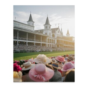 観覧席と観客席のある競馬場、晴れた日、スポーツイベント、ウォールアート、ラウンジやオフィスに最適な装飾