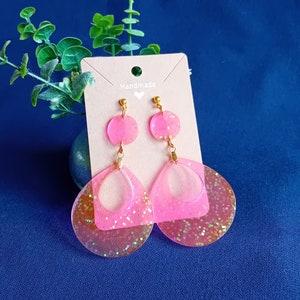 Large pink glitter resin earrings