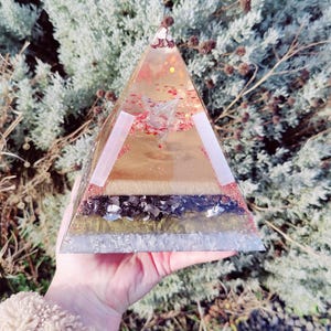 Orgonite Resin Pyramid