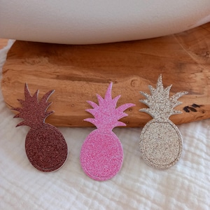 Glittery pineapple brooch, glittery brooch, teacher gift, birthday gift, glittery fruit brooch