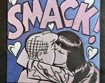 Smack kiss romantic date embroidery file