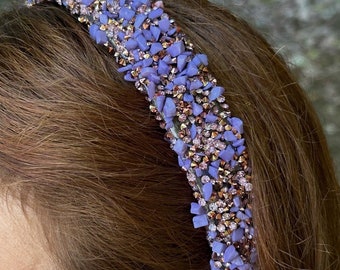 Magnificent Purple Natural Stone Crown: An Elegant And Light Touch