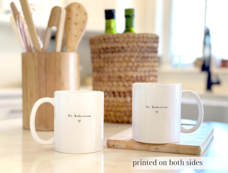 Custom Name Doctor Mug Personalized PHD Graduation Gift Med School Grad Present Doctorate Mug New DR Mug White Coat Ceremony Gifts For Her immagine 4