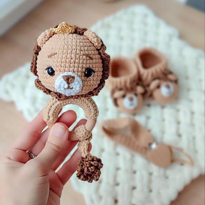 Amigurumi Lion Rattle Crochet PDF Pattern | Safari Animal Toy - Etsy