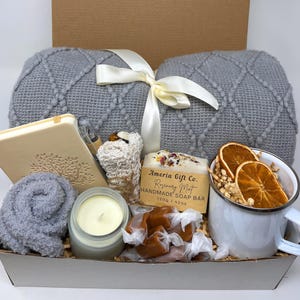 Gift Box for Dad, Father&#39;s Day Gift Box, Husband Gift Box, Men&#39;s Luxury Gift Box, Birthday Gift Box for Him, Chocolate and Candy Gift Box