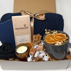 Gift Box for Him, Gifts for Husband, Gifts for Dad, Men&#39;s Gift Basket, Father&#39;s Day Gift Box, Birthday Gift for Boyfriend, Get Well Gift