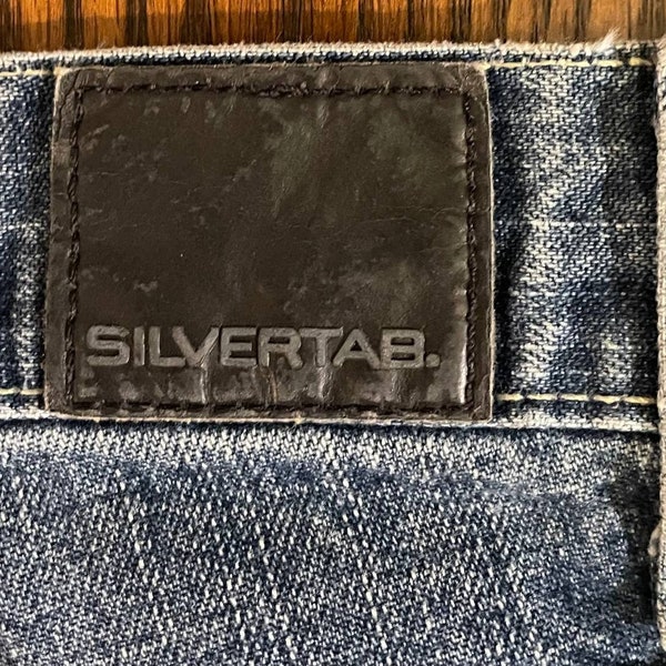 Vintage Levis SilverTab Jeans 38x30 Baggy Wide Denim Cotton Grunge VTG Y2K