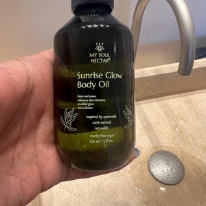 Sunrise Glow Körperöl | Straffende Formel mit Kurkuma und Macadamia (150 ml)