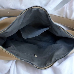 Large Vegan Leather Bag Vegan Leather Bucket Bag with Zipper, Mother's Day Gift, Leather Shoulder Bag, Soft Leather Crossbody Bag, Cara zdjęcie 8