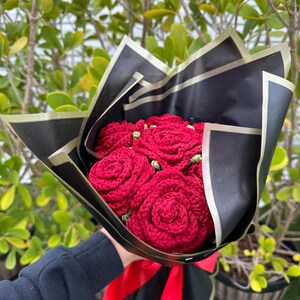 Crochet Rose Bouquet
