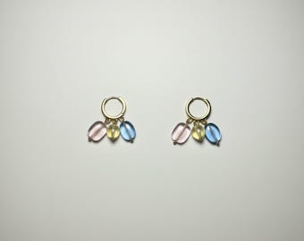 Créoles en perles de verre pastel
