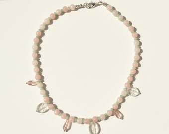 Collier à breloque en quartz rose