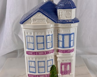 Vintage 1988 Hearth & Home Design Victorian House Cookie Jar / Canister