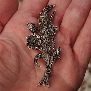 Vintage Silver Marcasite Brooch