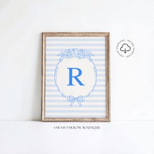 Letra R imprimible, regalo para bebé niño, arte de pared para habitación infantil, póster inicial de estilo vintage, arte de pared marfil y azul, arte con letras del alfabeto, decoración para guardería