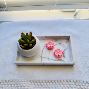 Honeysuckle Mini Bath Bomb Bath Bomb XL Cashmere Vanilla Scented Handmade Bath Bomb Bubbly Bath Spa Day Gift Aromatherapy Relaxing