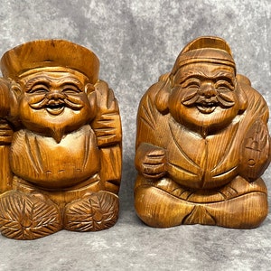 Japanse Hinoki Daikoku handgesneden houten figuren, handgemaakte volkskunst uit Japan, fortuin en geluk