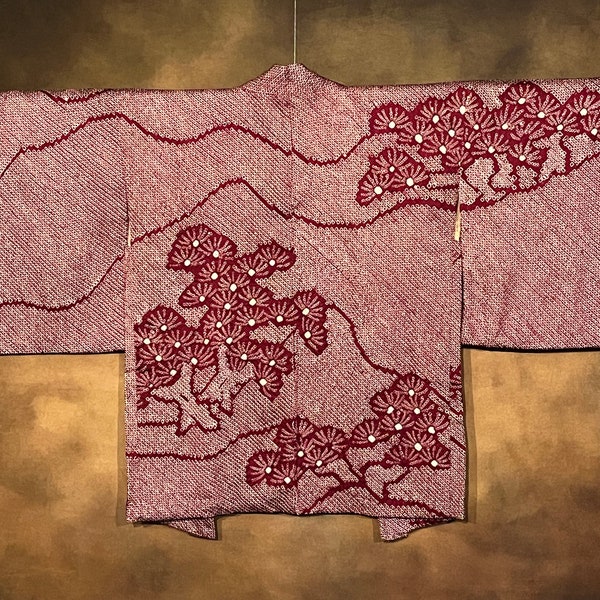 Japanese Shibori Haori Kimono, Red on White Silk Lined, Kimono Robe Vintage Kimono Jacket Shobori (Tie Dye)