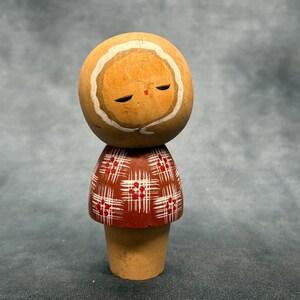 How to Make Kokeshi Dolls. こけしの作り方。高田稔雄工人の