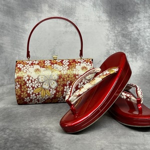 Sac Zanmai haut de gamme Furisode avec sandales Zori assorties, ensemble luxueux. Accessoires de kimono japonais vintage / Ensemble vêtement de cérémonie, chaussures et sac