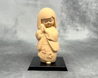 Japanese Girl Figurine, Bisque Porcelain Japanese Ornament
