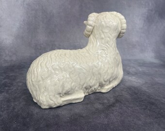 antique sheep ✵ * 水色リボンと鈴をつけた小さな 羊さん