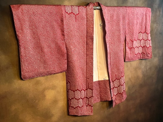 Japanese Shibori Haori Kimono, Bright Red on Whit… - image 2