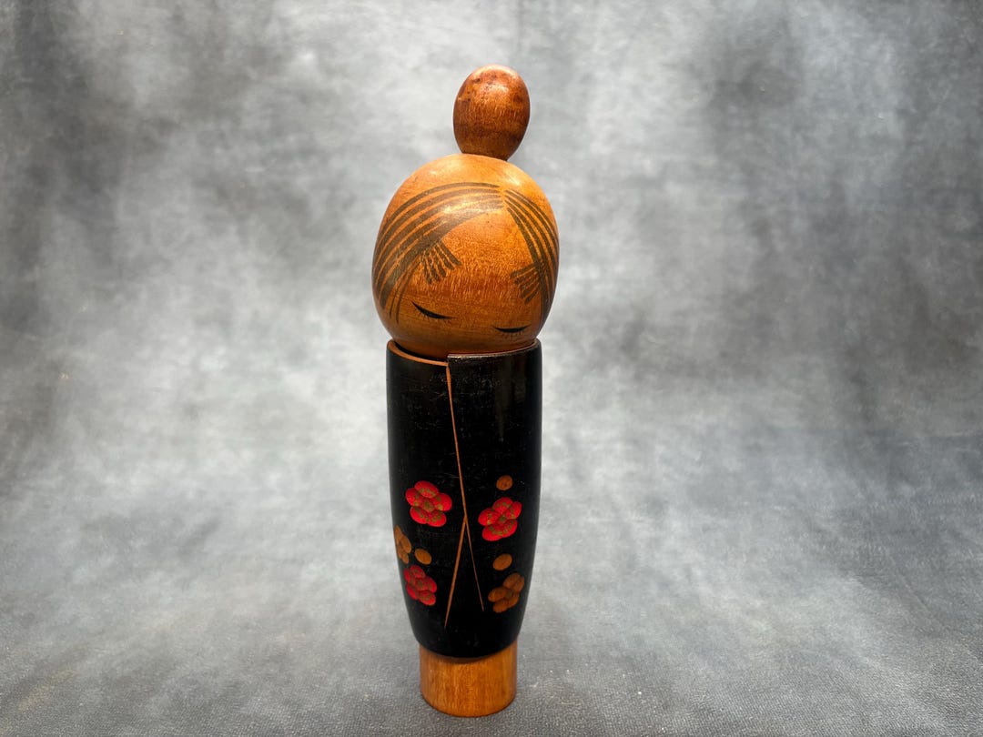 Suigai Sato Creative Kokeshi Doll, Vintage Wooden Sosaku Kokeshi