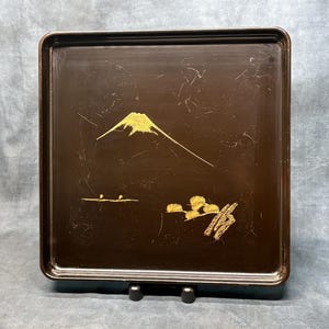 Large Engraved Lacquer Tray Vintage Japanese Lacquered Tray, Tea Tray, Dinner Tray, Serving Tray 36.5cm square