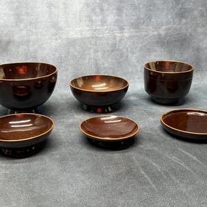 Set of 6 Vintage Wooden Lacquer Bowls, Vintage Japanese Black / Brown Lacquer Bowls