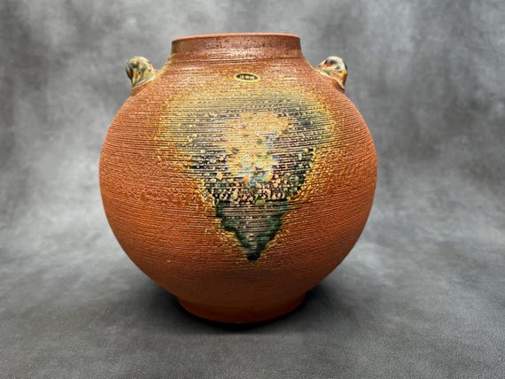 Vintage Japanese Shigaraki-yaki Studio Pottery Vase — Hand-thrown