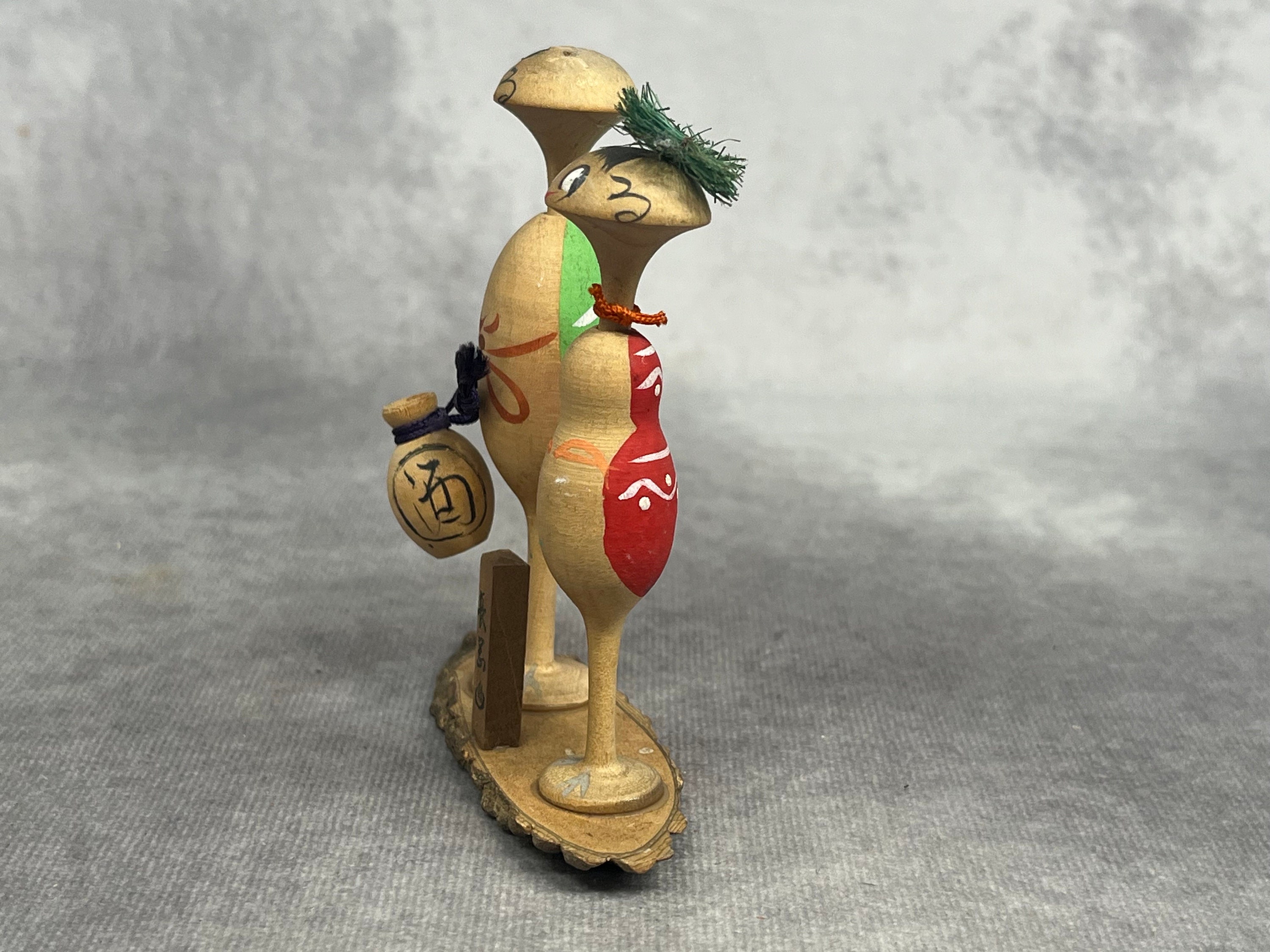 ミニチュア首振りこけし人形、ヴィンテージ日本製木製こけし、日本製