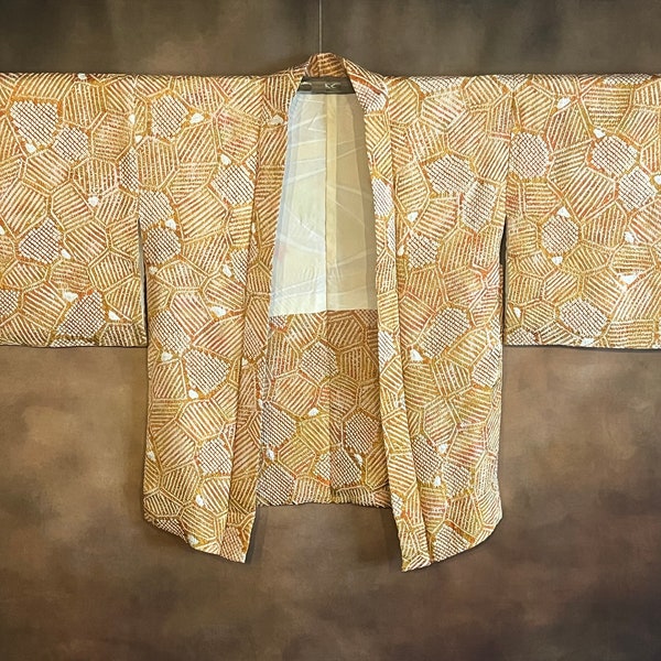 Japanese Shibori Haori Kimono, Mustard Yellow on White Silk Lined, Kimono Robe Vintage Kimono Jacket Shobori (Tie Dye)