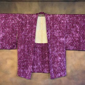 Kimono haori japonais, robe de chambre kimono violette doublée de soie, veste kimono vintage