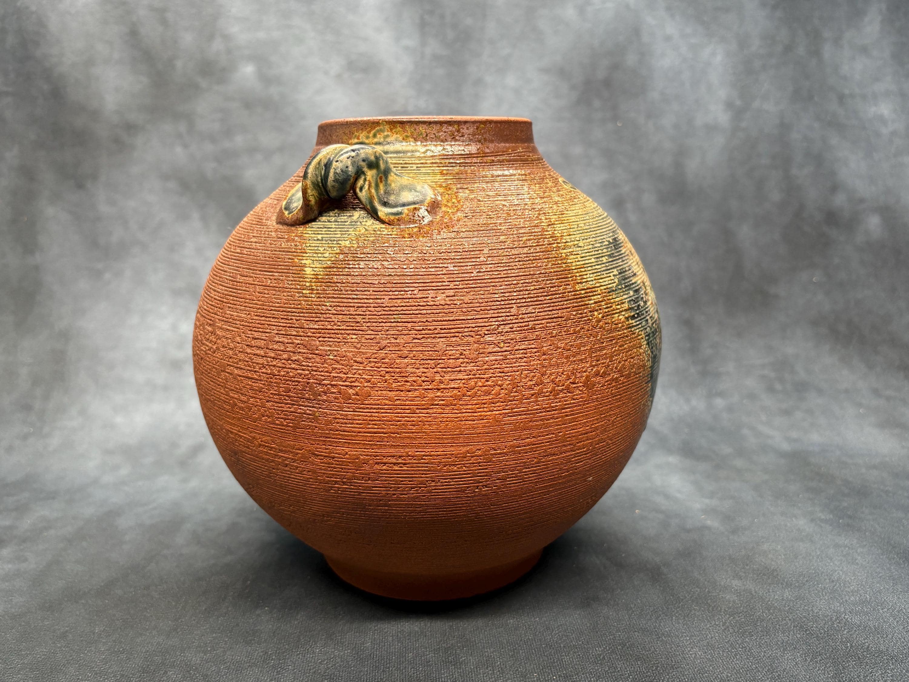 Vintage Japanese Shigaraki-yaki Studio Pottery Vase — Hand-thrown
