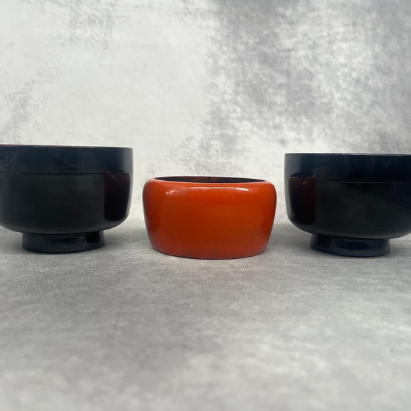 Set of Lacquered Bowls, Vintage Japanese Black / Orange Food Bowls