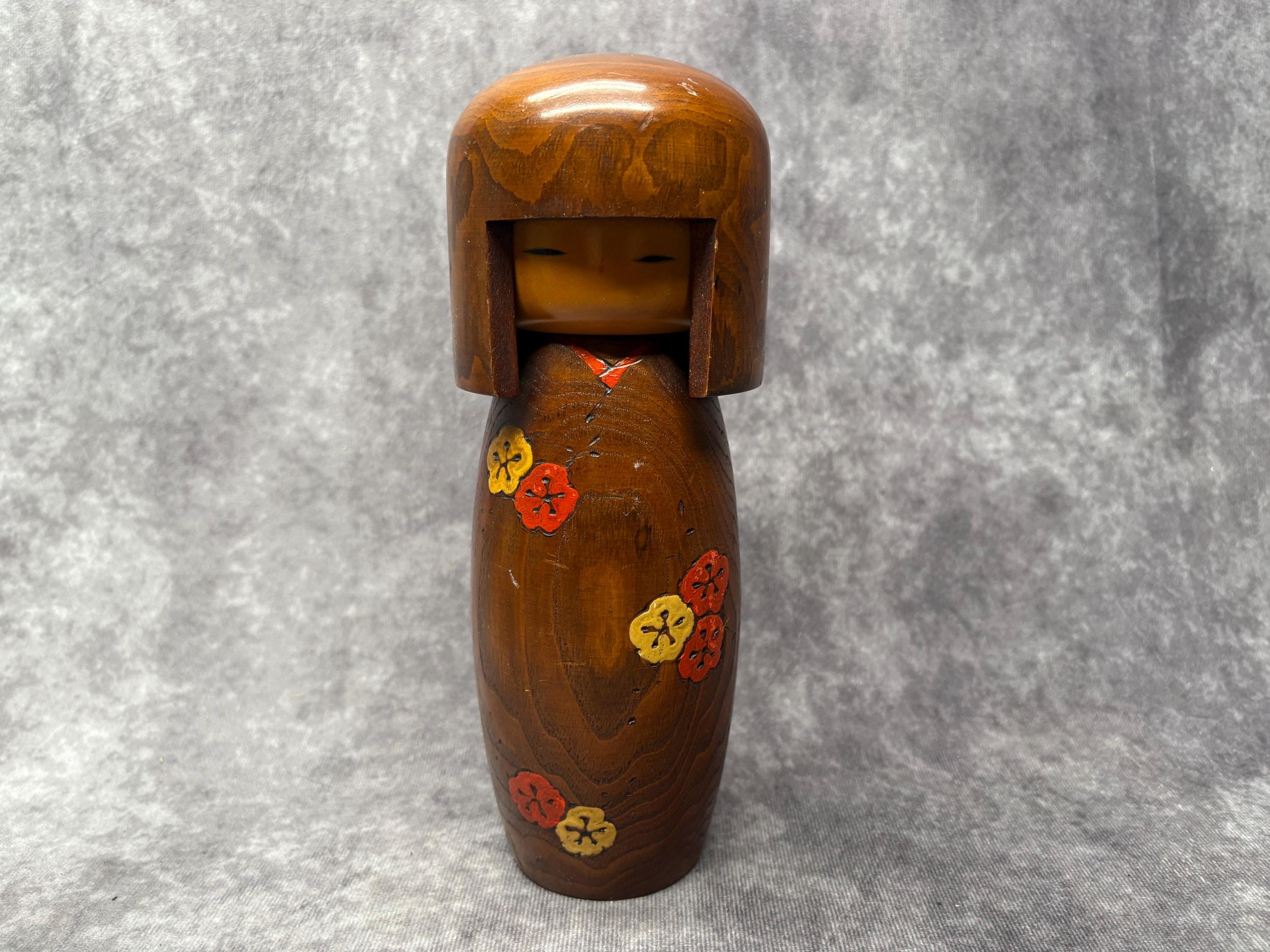 こけし 工芸品 岡本卯三郎作 岡本卯三郎創作こけし、ヴィンテージ木製創作こけし、日本の手作り民芸