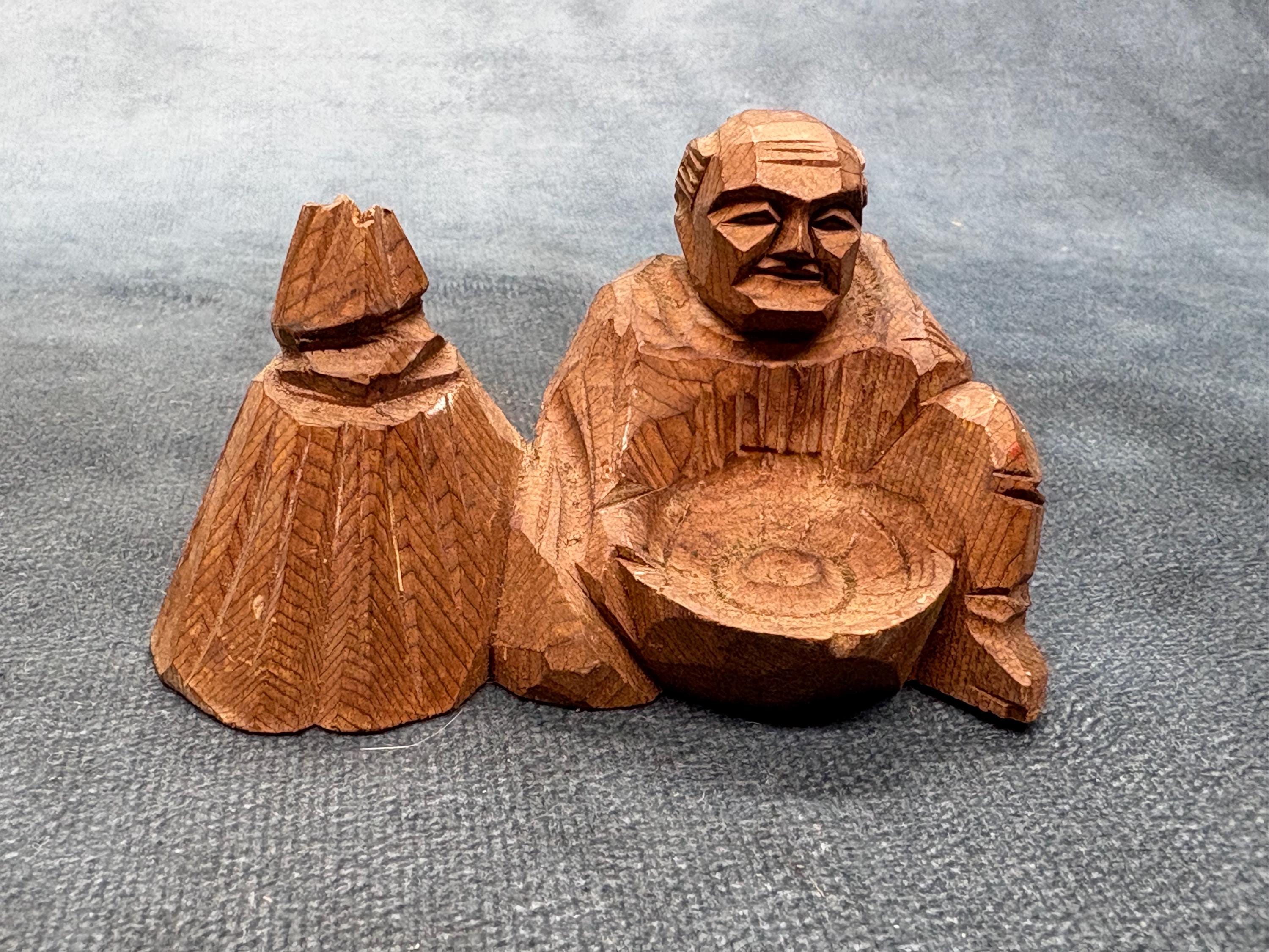 日本の手彫りの木製人形、手作りの民芸品 - Etsy 日本