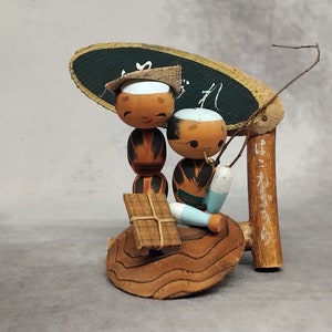 Miniature Bobblehead Kokeshi Doll, Vintage Japanese Wooden Kokeshi, Hand Made Folk Art From Japan