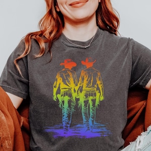 Gay Cowboys Rodeo Unisex Shirt LGBT Pride Tee Western Theme Cowboy Gift Queer Rodeo Vintage Illustration Graphic T-Shirt Aesthetic Pride