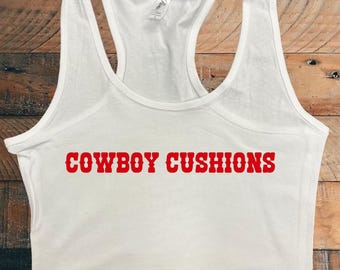 Canotta Cowboy Cushions – Top corto divertente in stile western per ragazze di campagna