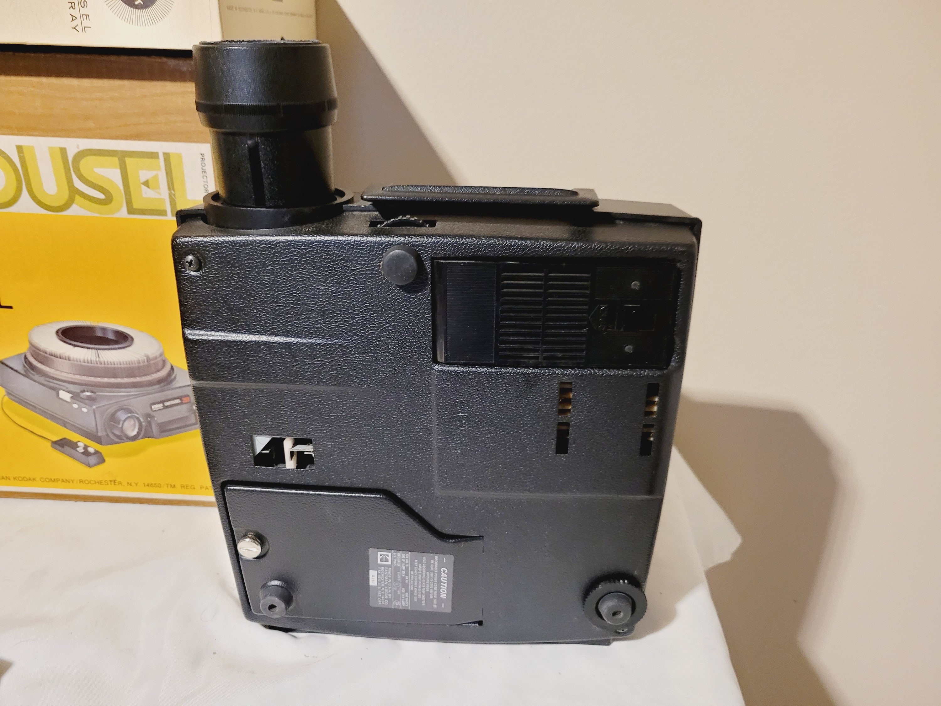 Kodak Carousel 750H Slide Projector Remote Tray Lens Bundle Tested Etsy