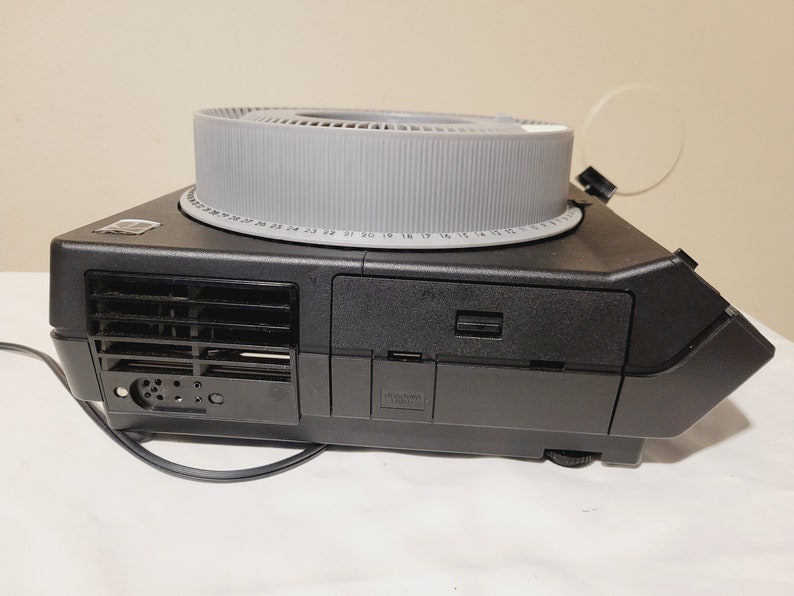 Kodak Carousel 4400 Slide Projector Remote Tested Works Etsy