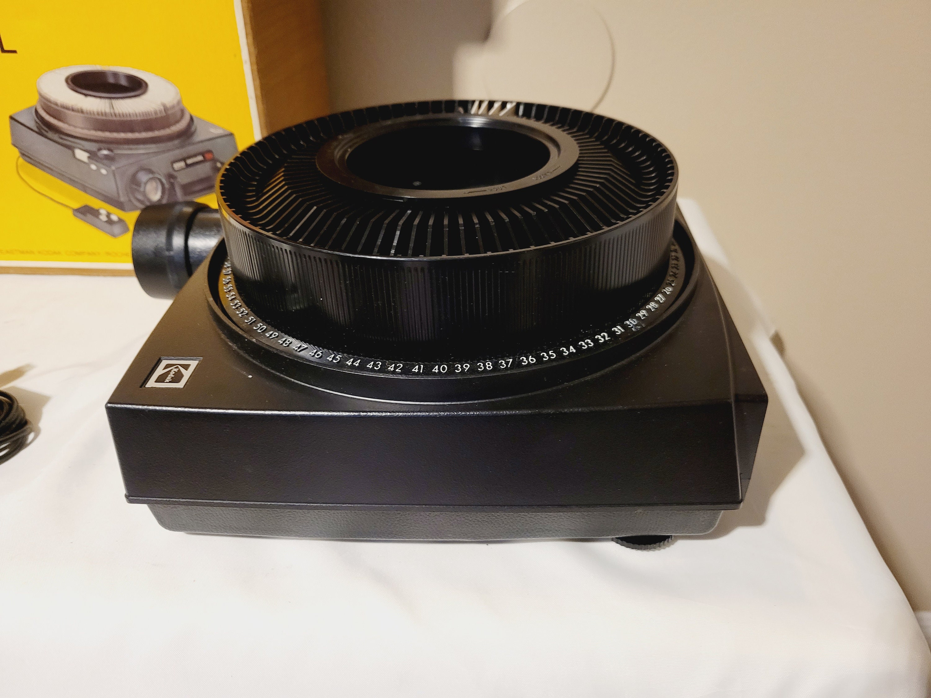 Kodak Carousel 750H Slide Projector Remote Tray Lens Bundle Tested Etsy
