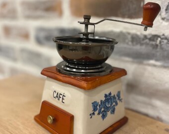 Vintage coffee grinder 1970's - Floral pattern