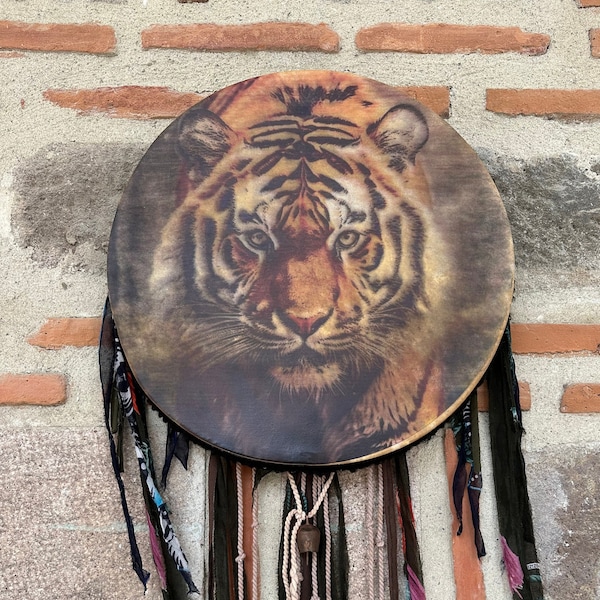 Traditional 18-inch Tiger Shamanic Drum - Handcrafted Drum for Healing and Meditation