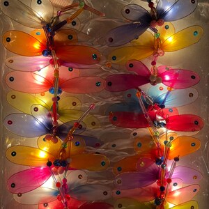 Fantasievolle aufwändige Lichterkette Libelle bunt mit 20 Lichtern 3m lang handgearbeitet für Innen Bild 5