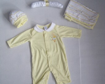 Encantador set de regalo para bebé primer set “pato amarillo” recién nacido 6 piezas
